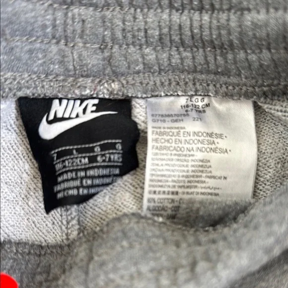 Nike Heather Gray Casual Shorts - Picture 2 of 5